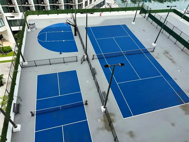 $2,650 | 555 Northeast 15th Street, Unit 15G, Miami, FL 33132