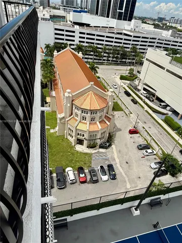 $2,650 | 555 Northeast 15th Street, Unit 15G, Miami, FL 33132