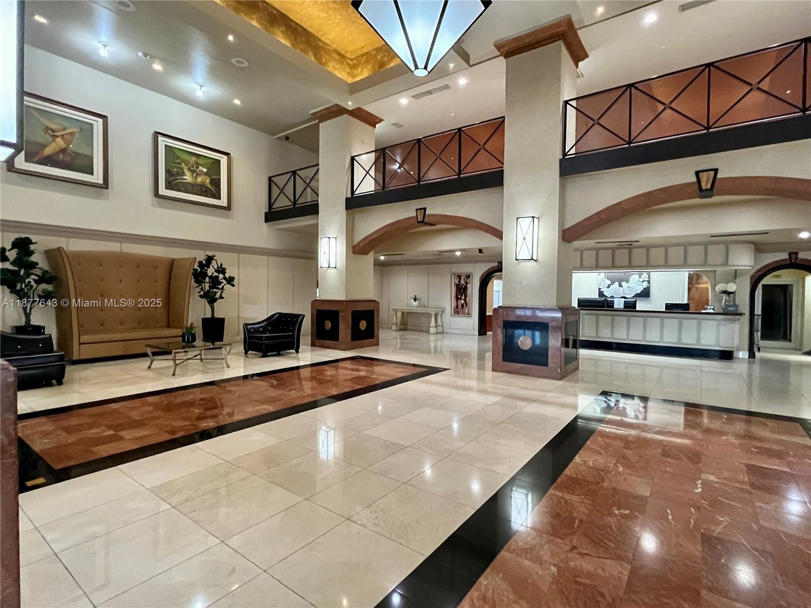 555 Northeast 15th Street, Unit 15G Miami, FL 33132 - Photo 27 of 61 a large hall with the view of the living room