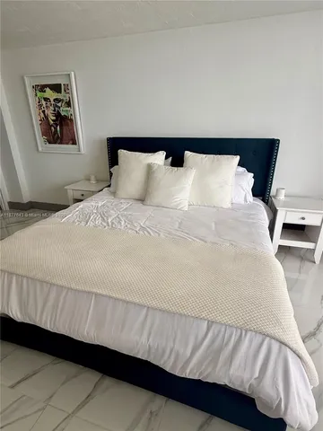 $2,650 | 555 Northeast 15th Street, Unit 15G, Miami, FL 33132