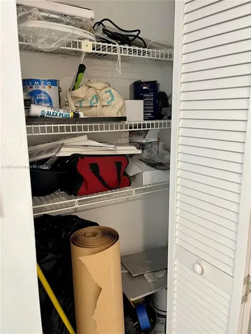 $2,650 | 555 Northeast 15th Street, Unit 15G, Miami, FL 33132