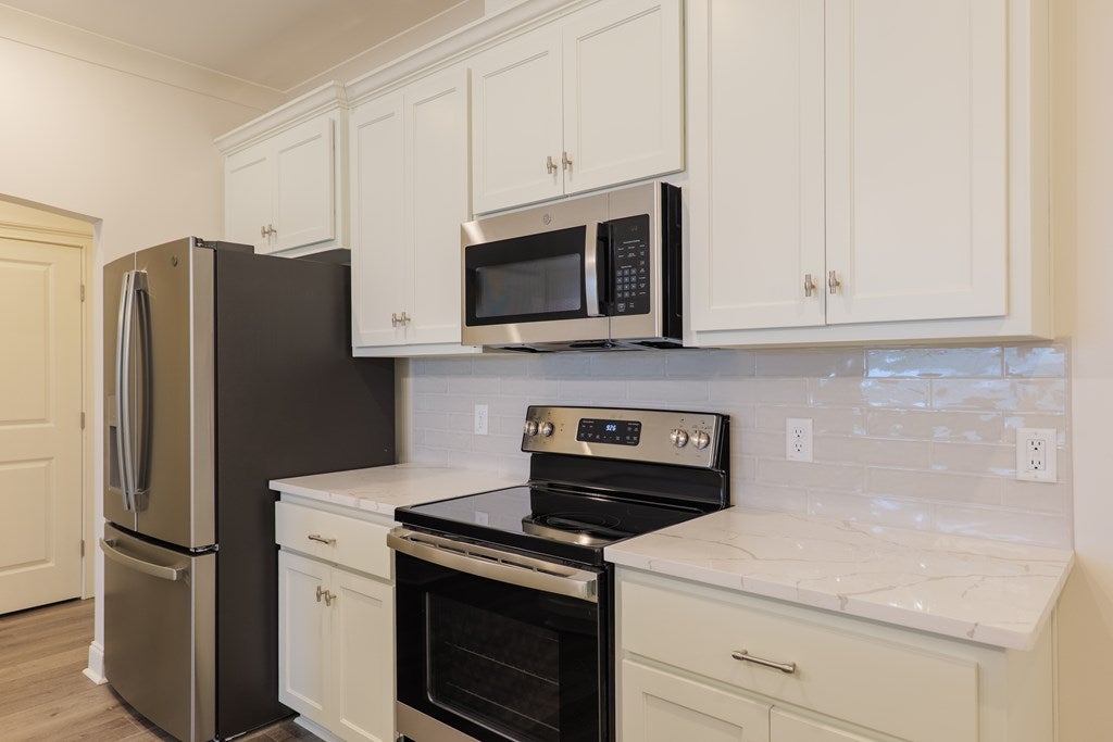 3350 Country Club Road, Unit 225 Valdosta, GA 31605 - Photo 10 of 33 Gallery Image 10