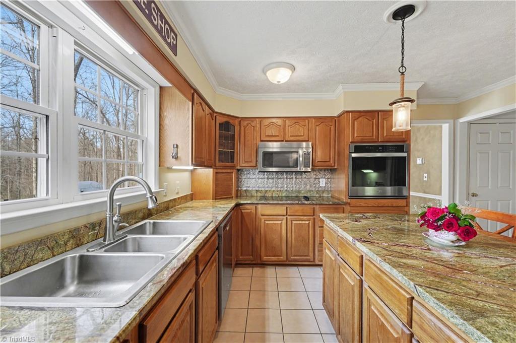 4717 Deaton Road Trinity, NC 27370 - Photo 18 of 38