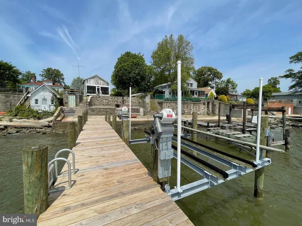 $4,000 | 2513 Barrison Point Road, Essex, MD 21221