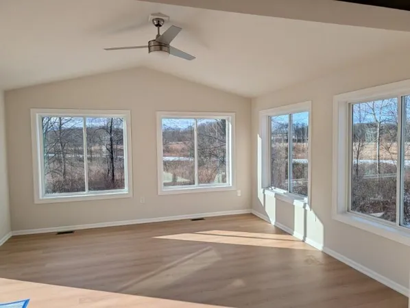 $549,900 | 3101 Lincoln Lake Avenue Northeast, Lowell, MI 49331