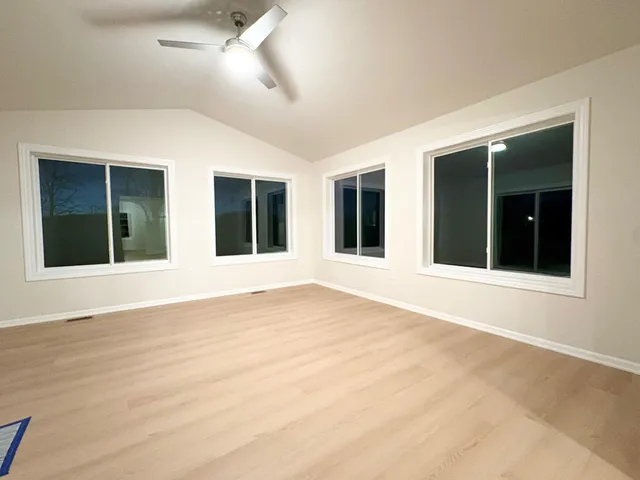 $549,900 | 3101 Lincoln Lake Avenue Northeast, Lowell, MI 49331