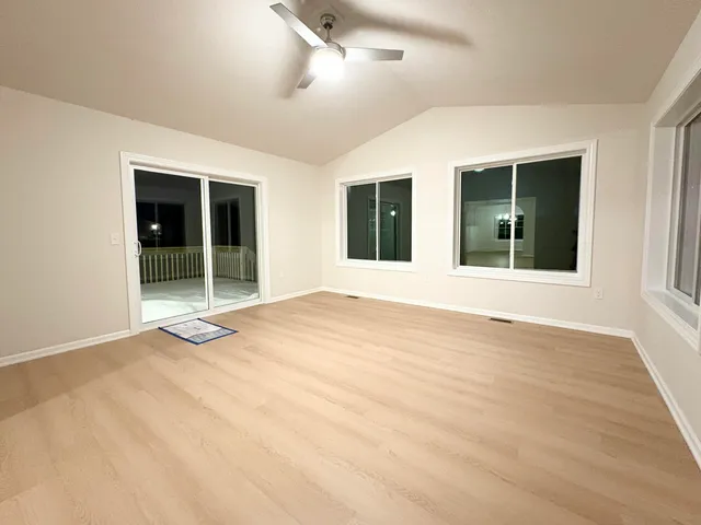 $549,900 | 3101 Lincoln Lake Avenue Northeast, Lowell, MI 49331