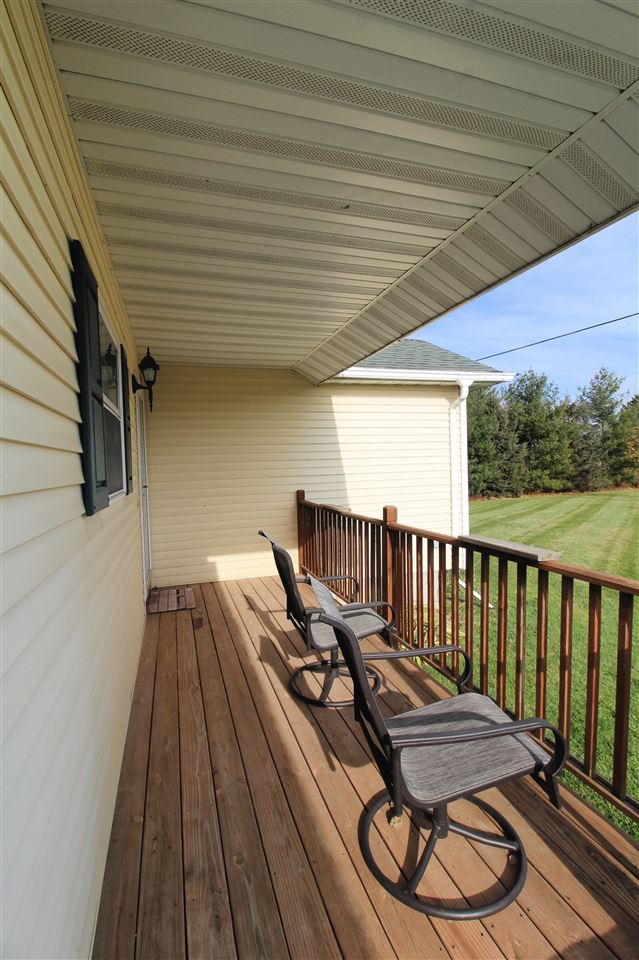 4453 Duffield Road Flushing, MI 48433 - Photo 2 of 24