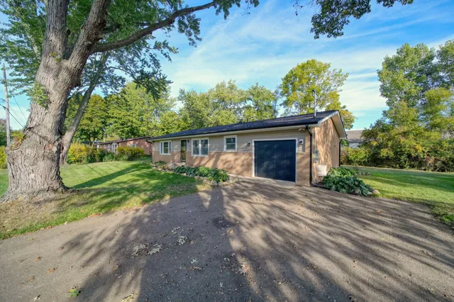 $215,000 | 392 Richard Street, Spring Arbor, MI 49283