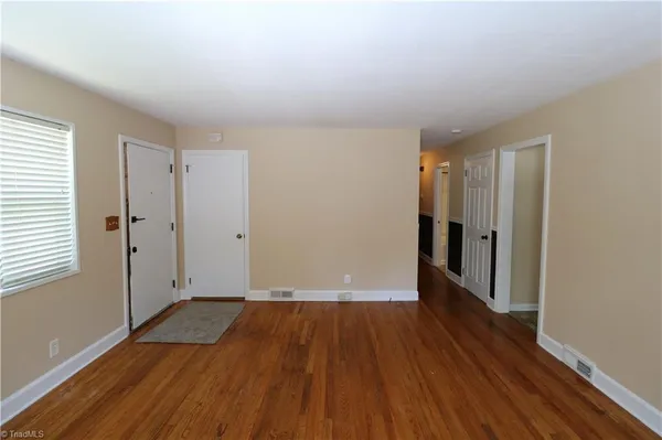 $1,375 | 1307 Revere Road, Winston-Salem, NC 27103