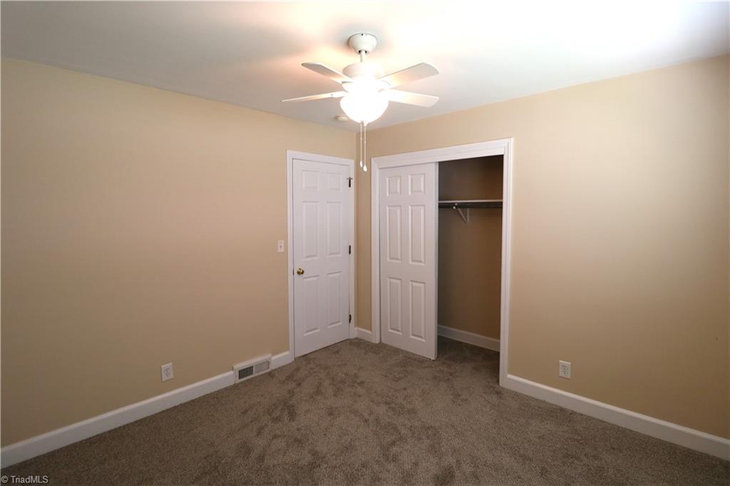 1307 Revere Road Winston-Salem, NC 27103 - Photo 8 of 16