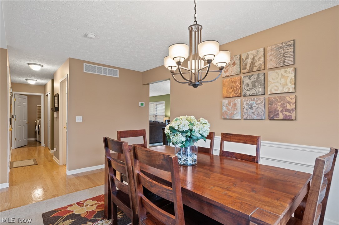 4583 Fishcreek Road Stow, OH 44224 - Photo 6 of 33 Gallery Image 6