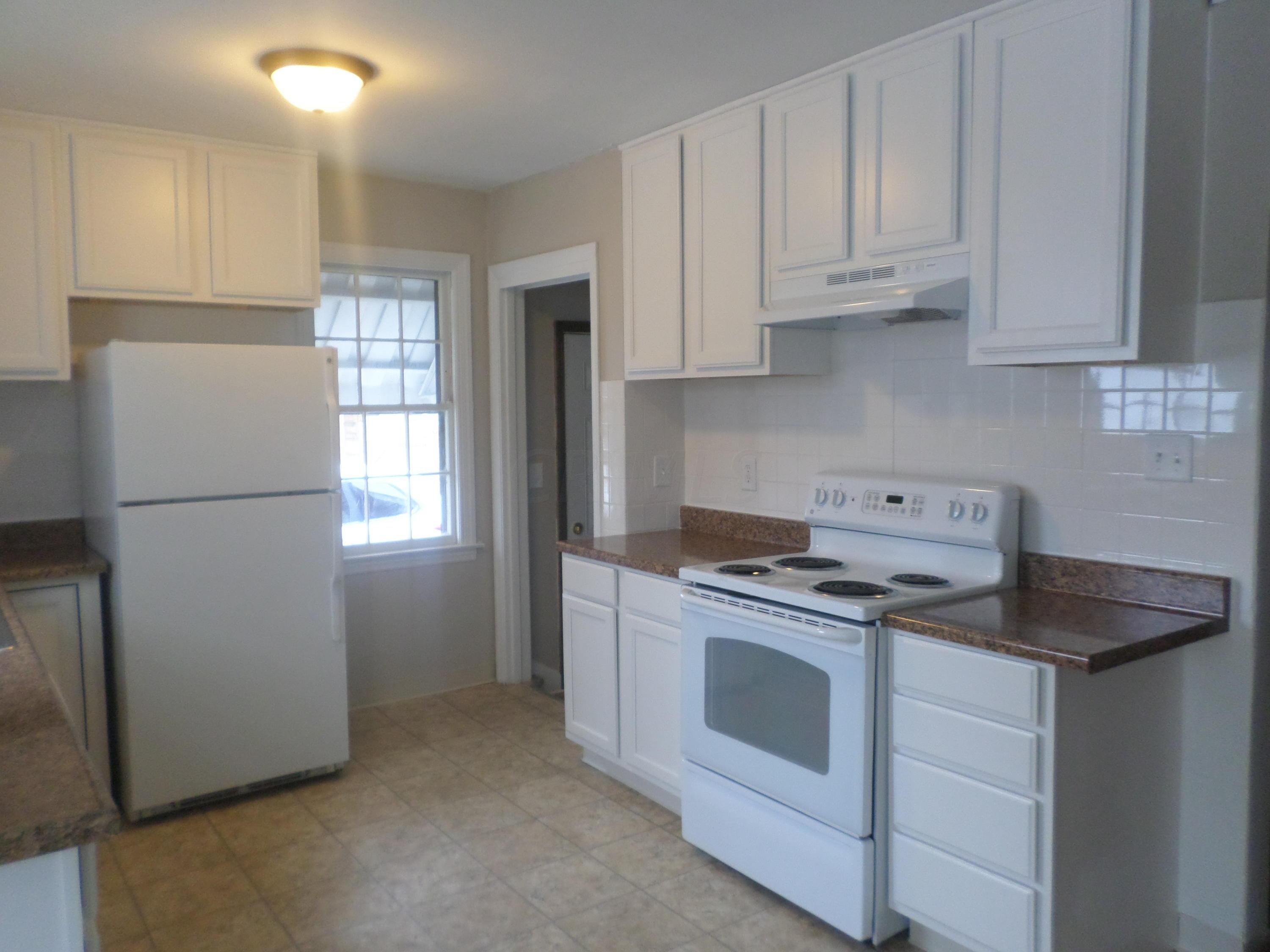 664 South James Road Columbus, OH 43213 - Photo 6 of 19