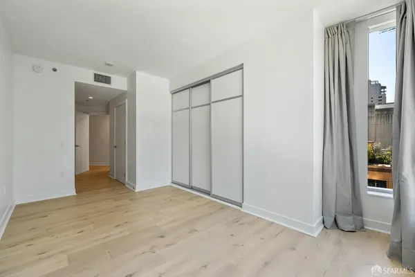 $8,200 | 201 Folsom Street, Unit 8A, San Francisco, CA 94105