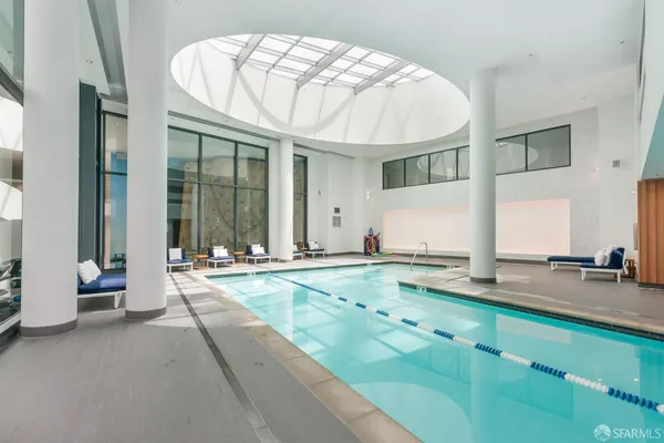 $8,200 | 201 Folsom Street, Unit 8A, San Francisco, CA 94105