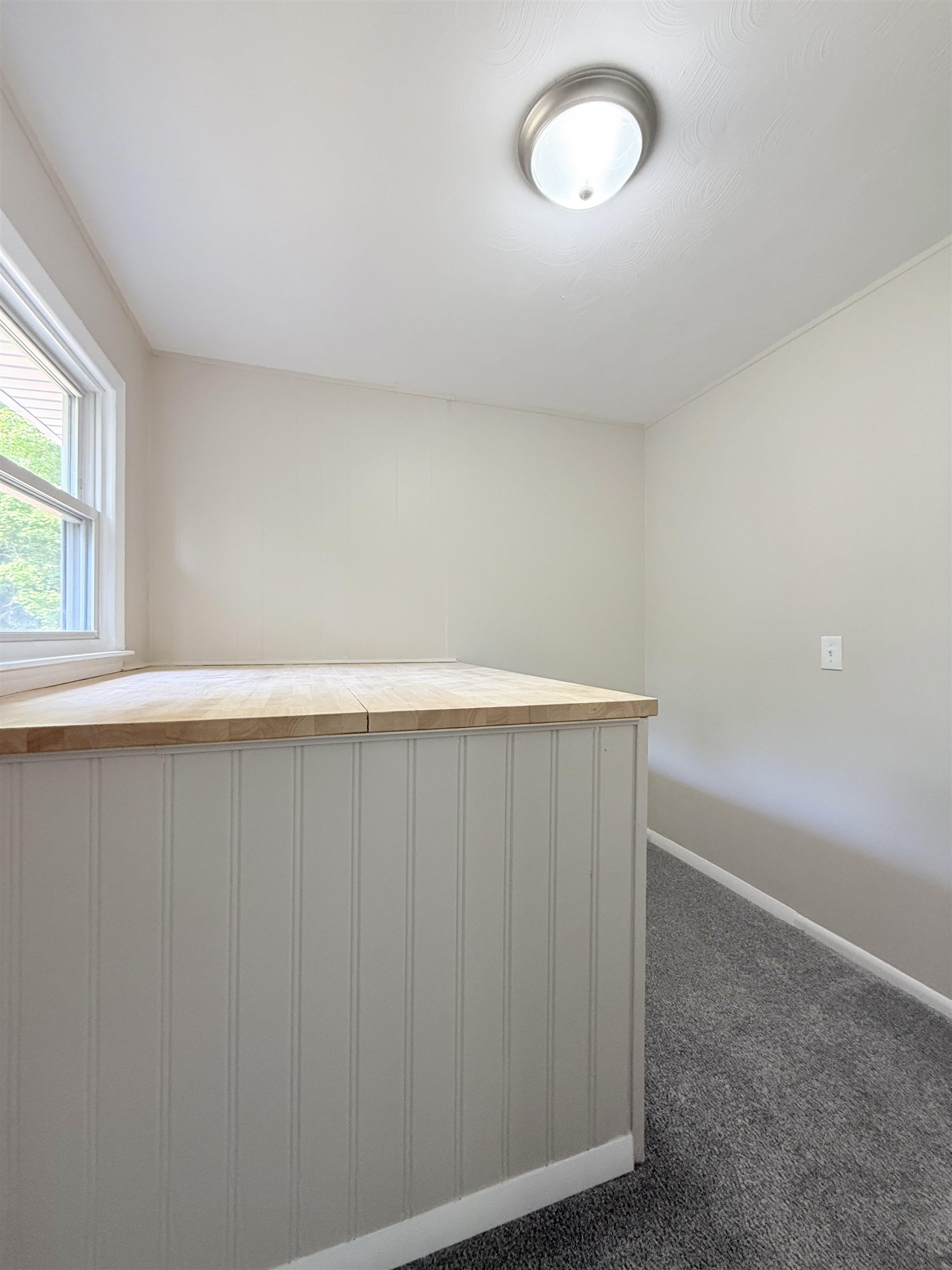 37 Bluff Street Salem, NH 03079 - Photo 26 of 46