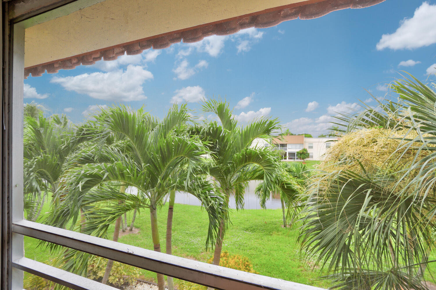 2500 Fiore Way, Unit 214C Delray Beach, FL 33445 - Photo 17 of 26 2500 Fiore Way Unit 214C-large-017-018-I