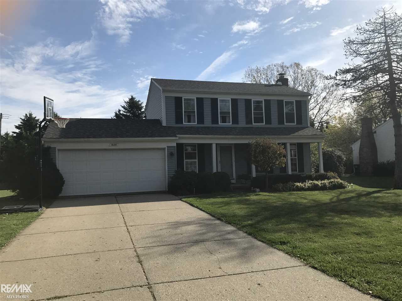 935 Hadley Road Rochester, MI 48307 - Photo 2 of 17 31333779-1.JPG