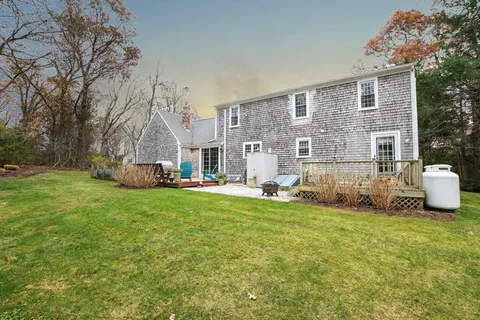 $780,000 | 7 Bourne Avenue, Sandwich, MA 02563