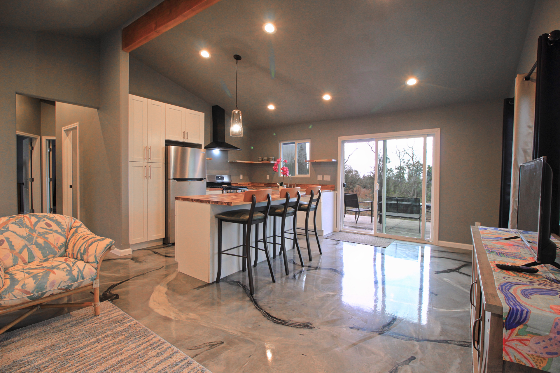 92-1920 Aloha Boulevard Ocean View, HI 96704 - Photo 14 of 26 a view of a kitchen with dining room