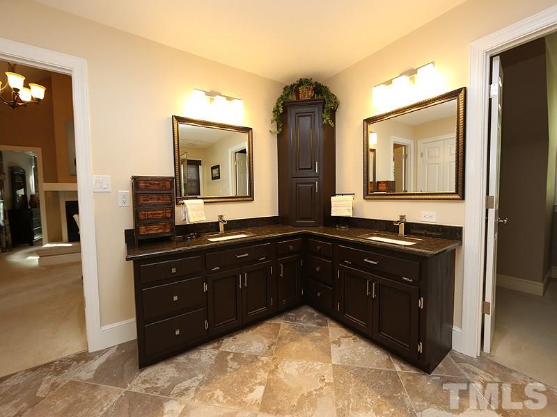 1916 Carrbridge Way Raleigh, NC 27615 - Photo 17 of 25