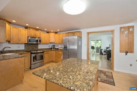 $575,000 | 3500 Doctors Crossing, Charlottesville, VA 22911