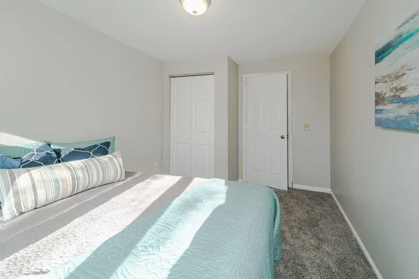 $274,900 | 1711 22nd Avenue Northeast, Minneapolis, MN 55418