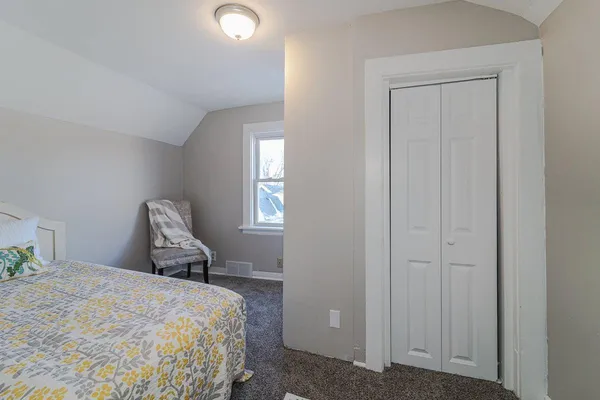 $274,900 | 1711 22nd Avenue Northeast, Minneapolis, MN 55418