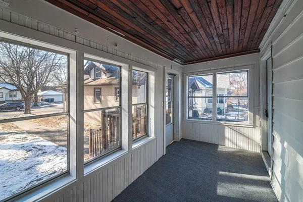 $274,900 | 1711 22nd Avenue Northeast, Minneapolis, MN 55418