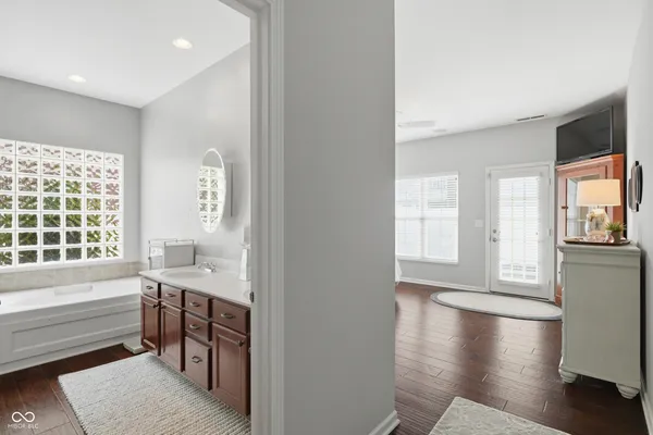 $350,000 | 15552 Smithfield Drive, Westfield, IN 46074