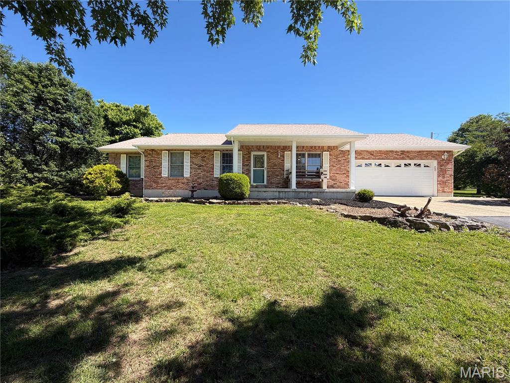 5310 English Road Farmington, MO 63640 - Photo 1 of 45