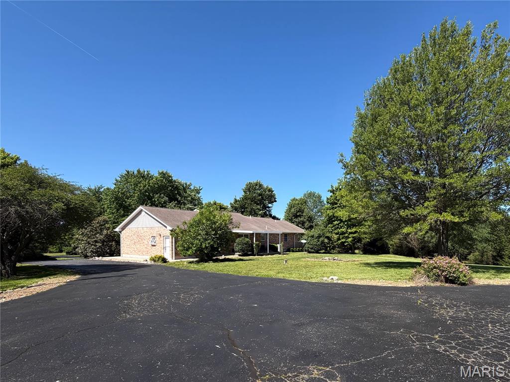 5310 English Road Farmington, MO 63640 - Photo 32 of 45