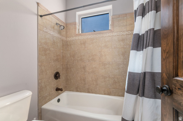 2376 Stone Crest Circle St. George, UT 84790 - Photo 36 of 61 Full bathroom with shower / tub combo and toilet