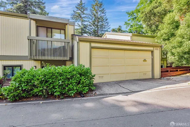 $749,000 | 4444 Clarewood Drive, Oakland, CA 94618