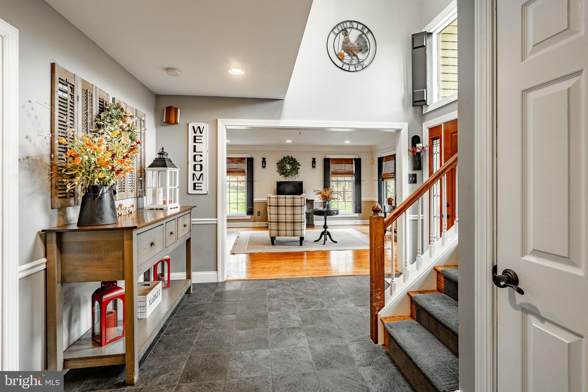 6 Greenridge Road Glenmoore, PA 19343 - Photo 8 of 58 foyer