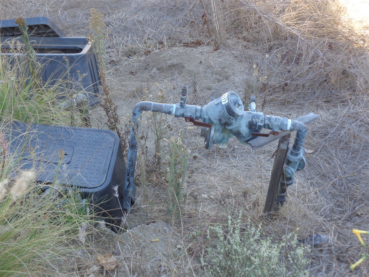 610 Ranger Road Fallbrook, CA 92028 - Photo 4 of 24 Water meter is IN!