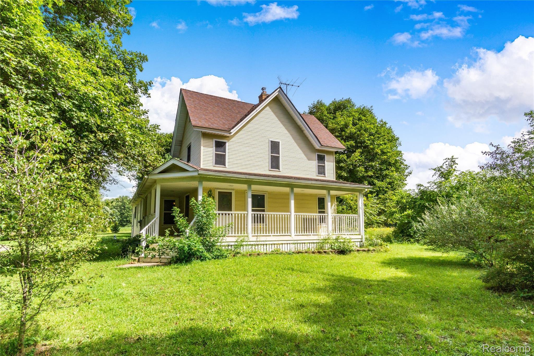 14509 South Byron Road Byron, MI 48418 - Photo 1 of 36 Exteriors (3 of 12).jpg