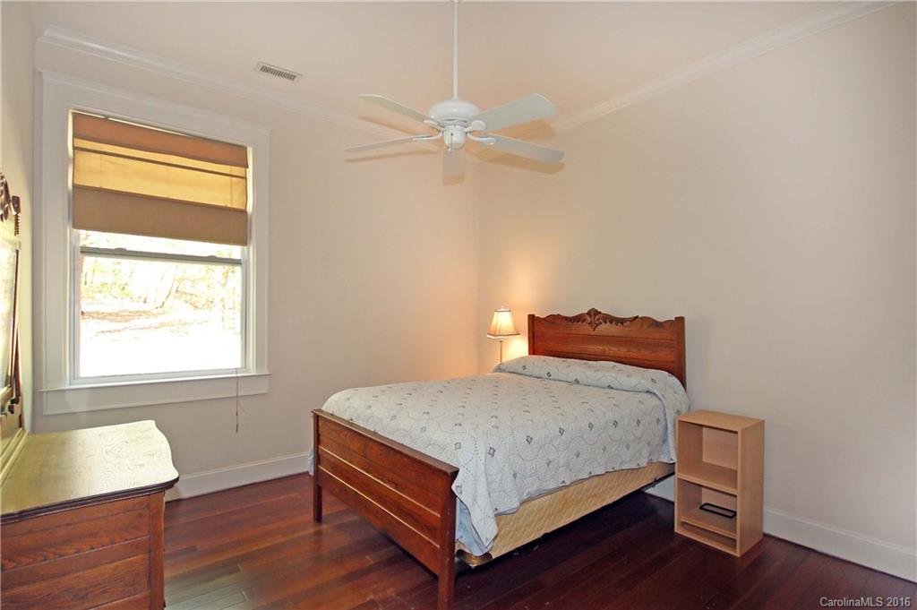 8715 Hagers Ferry Road Denver, NC 28037 - Photo 16 of 24 Gallery Image 16