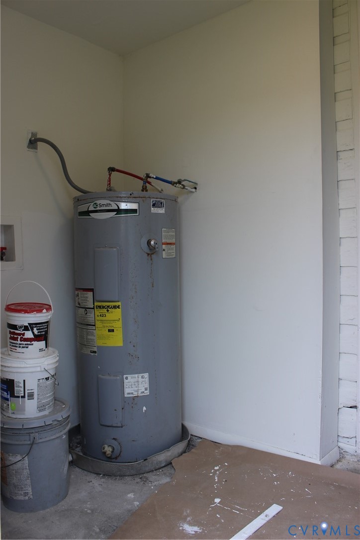 2304 Raleigh Street Hopewell, VA 23860 - Photo 11 of 20