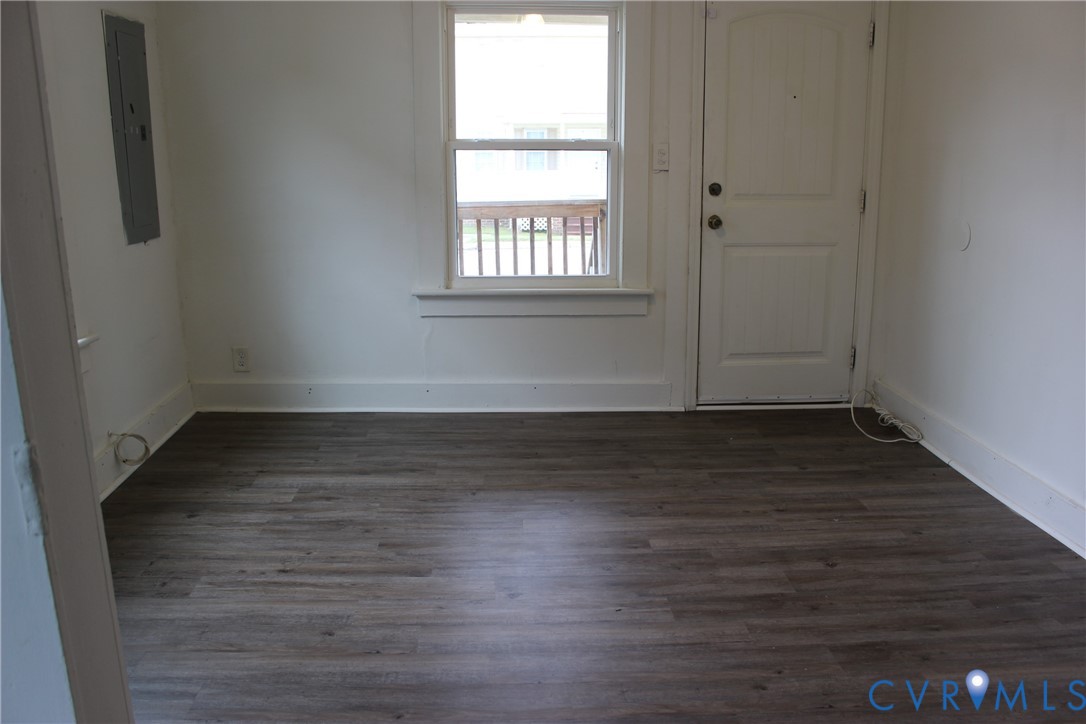 2304 Raleigh Street Hopewell, VA 23860 - Photo 3 of 20