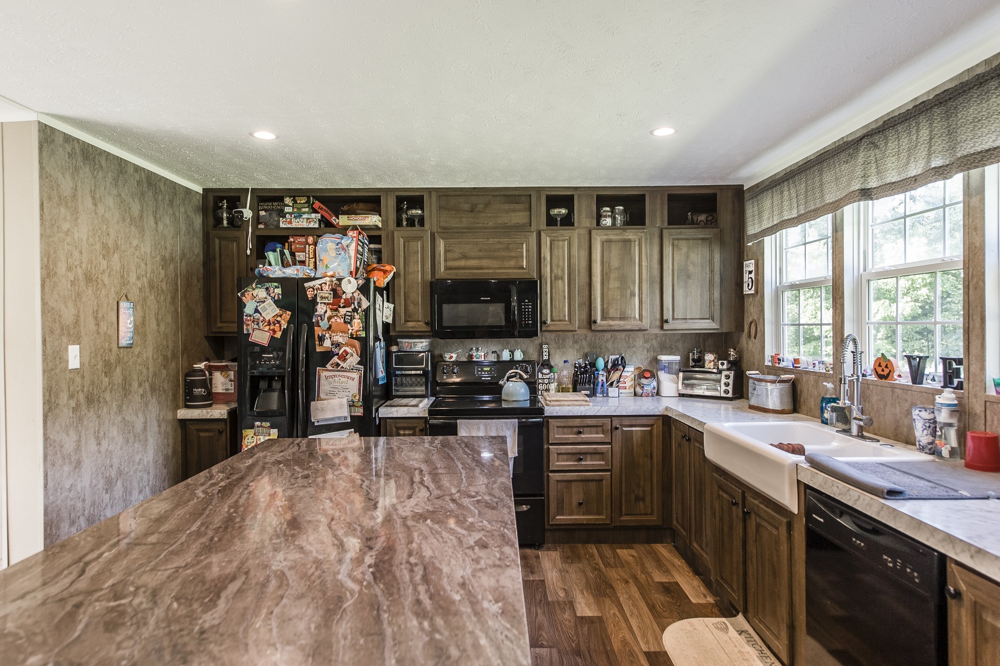 537 Bob Perry Road Bethpage, TN 37022 - Photo 16 of 63 a kitchen with lots of counter top space and sink