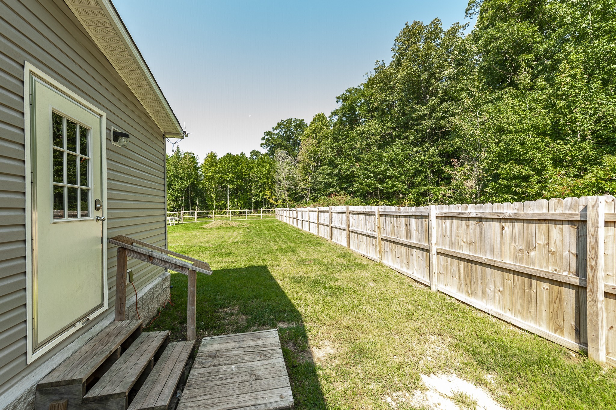 537 Bob Perry Road Bethpage, TN 37022 - Photo 49 of 63 a view of balcony with wooden floor and fence