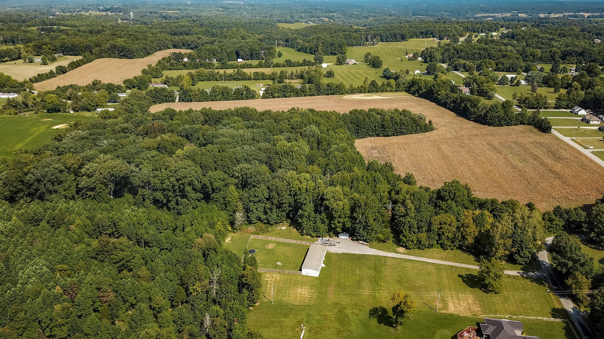 537 Bob Perry Road Bethpage, TN 37022 - Photo 60 of 63 a view of a city