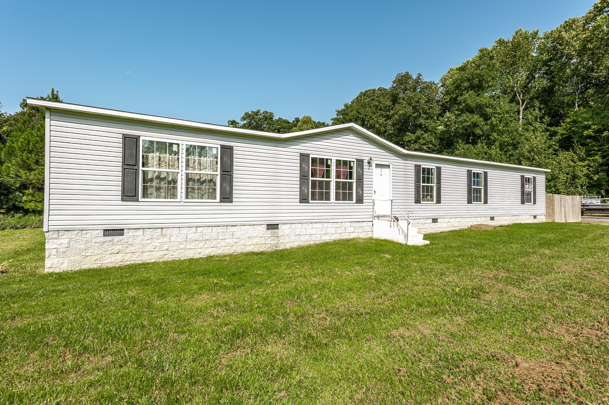 537 Bob Perry Road Bethpage, TN 37022 - Photo 9 of 63 a front view of a house with a yard