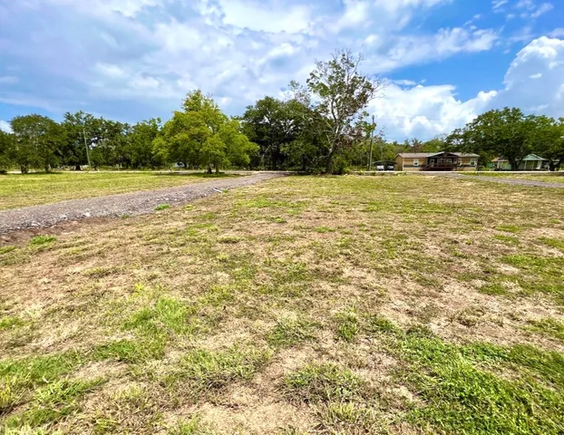 $1,400,000 | 4239 County Road 348, Brazoria, TX 77422