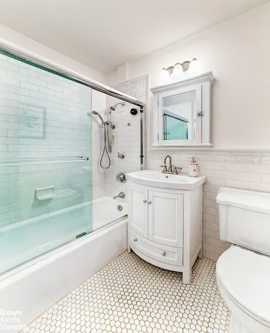 $700,000 | 330 3rd Avenue, Unit 8H | Kips Bay