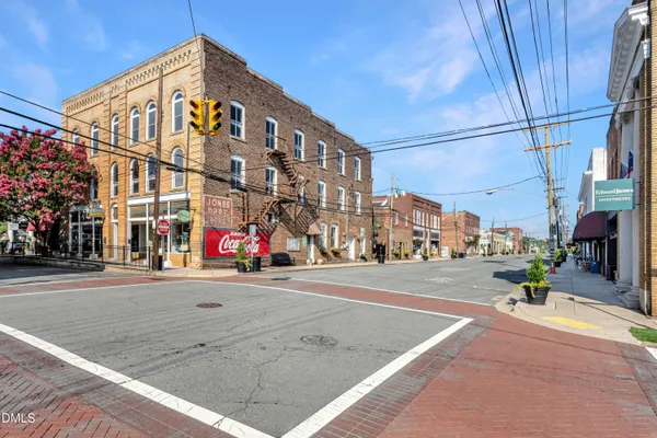 $2,400 | 1029 Grey Flint Place, Mebane, NC 27302