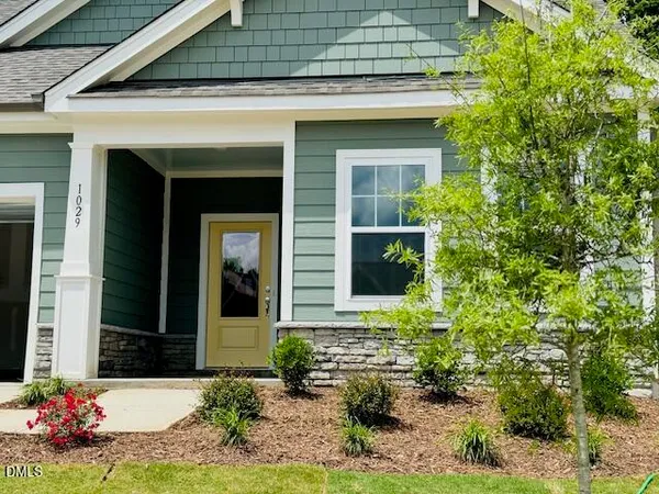 $2,400 | 1029 Grey Flint Place, Mebane, NC 27302