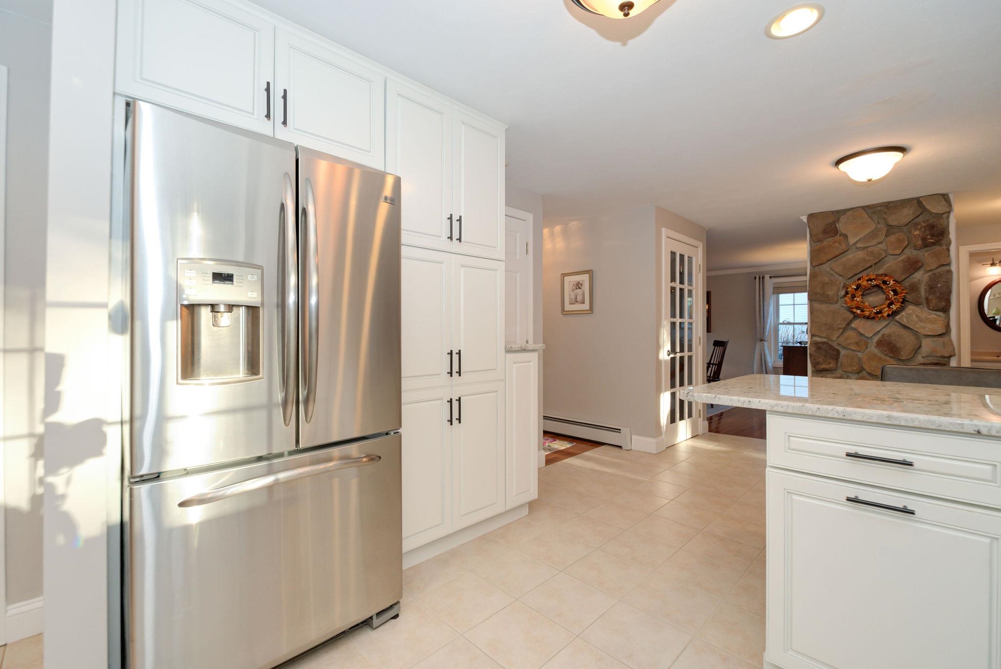 15 Saddleback Road Londonderry, NH 03053 - Photo 7 of 40