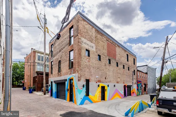$1,200 | 101 Trenton Street East, Unit 2, Baltimore, MD 21202
